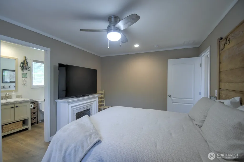 4830 Pacific Avenue SE Lacey WA 98503