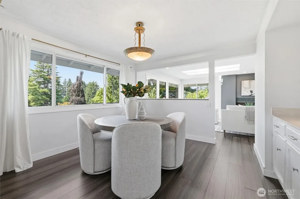 4802 111th Avenue NE Kirkland WA 98033