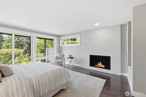 4802 111th Avenue NE Kirkland WA 98033