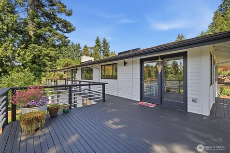4802 111th Avenue NE Kirkland WA 98033