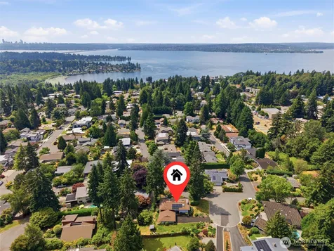 4802 111th Avenue NE Kirkland WA 98033