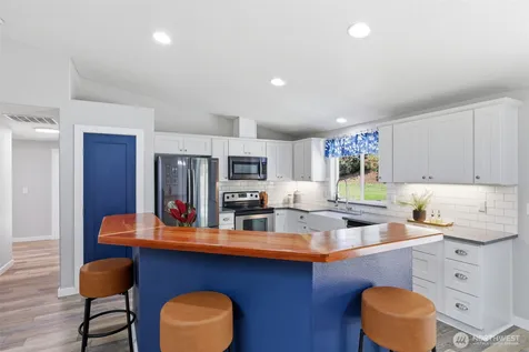 31112 NE 75th Place La Center WA 98629