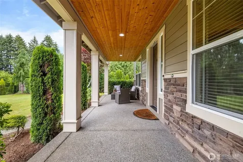 7018 100th Street E Puyallup WA 98373