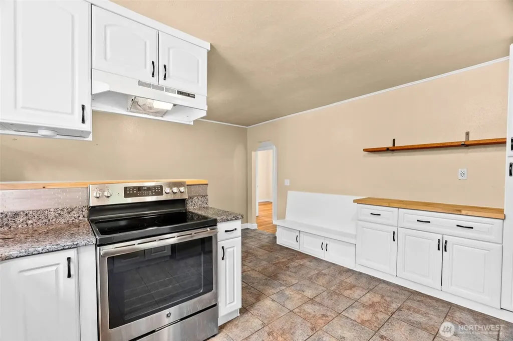 504 G Street SW Tumwater WA 98512