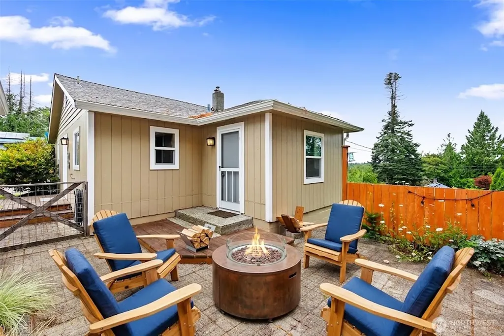 504 G Street SW Tumwater WA 98512