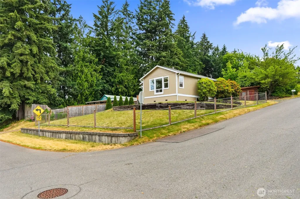 504 G Street SW Tumwater WA 98512