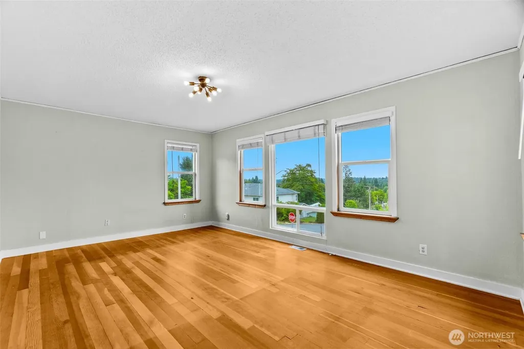 504 G Street SW Tumwater WA 98512