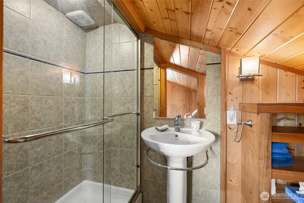 437 Sunrise Road Lopez Island WA 98261