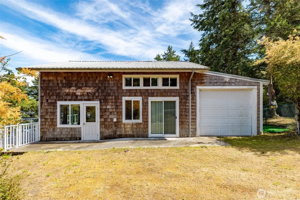 437 Sunrise Road Lopez Island WA 98261