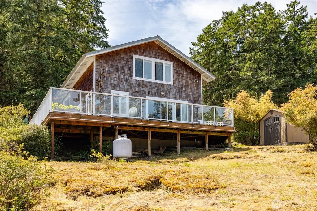 437 Sunrise Road Lopez Island WA 98261