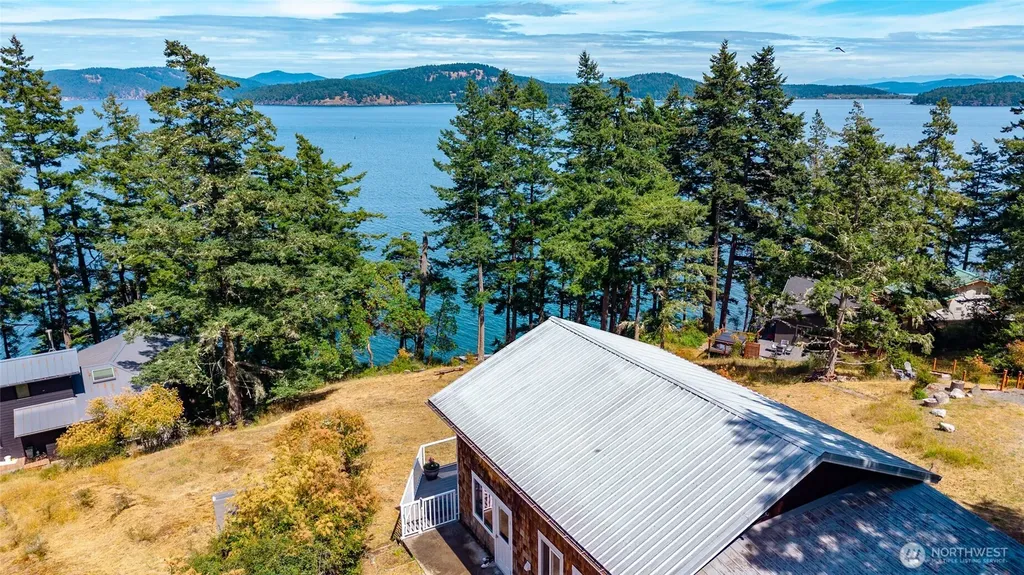 437 Sunrise Road Lopez Island WA 98261