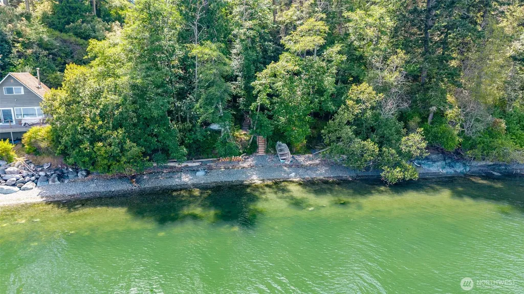 437 Sunrise Road Lopez Island WA 98261