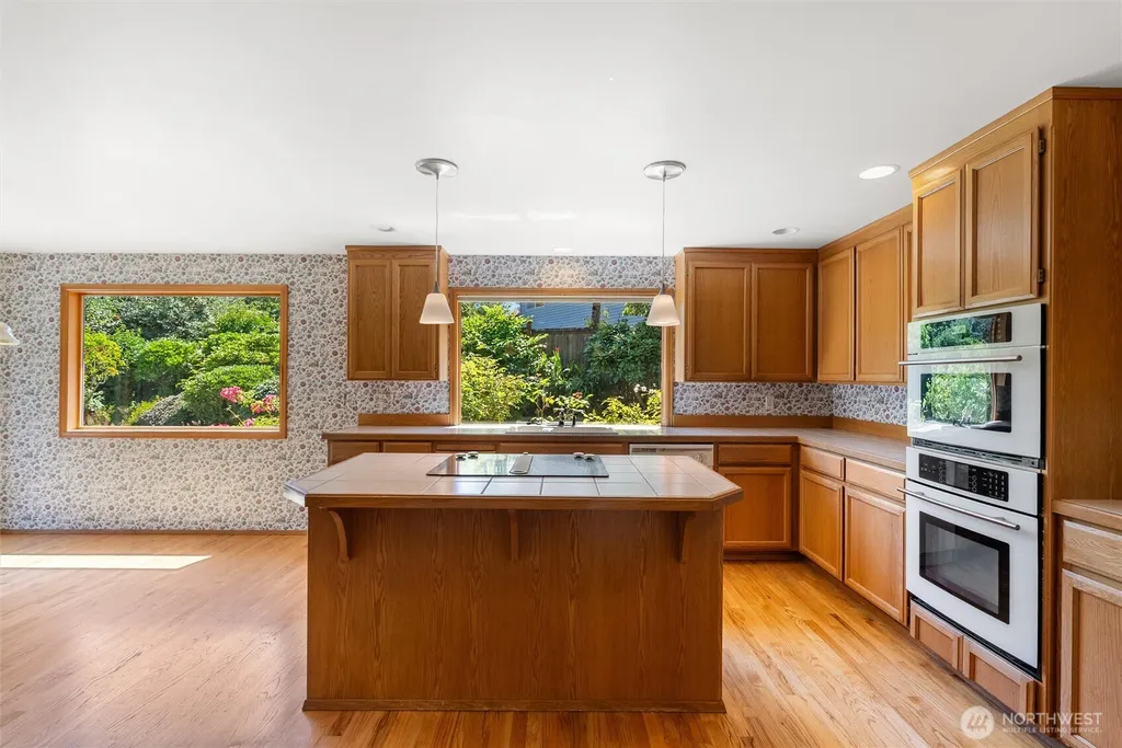 5625 108th Place SW Mukilteo WA 98275