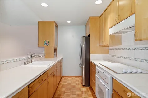 4415 145th Avenue NE Bellevue WA 98007