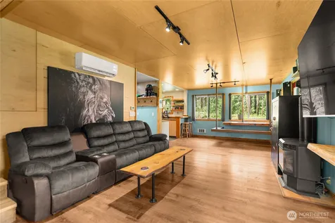 43 Davelaar Drive Mazama WA 98833
