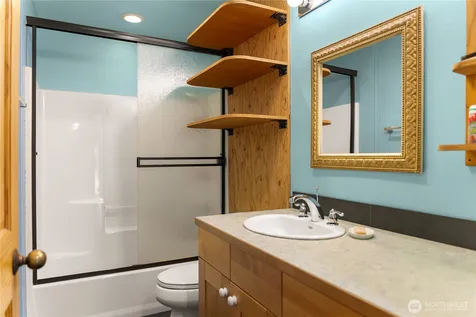 43 Davelaar Drive Mazama WA 98833