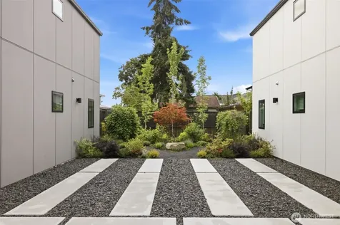 4405 S Holly Street Seattle WA 98118
