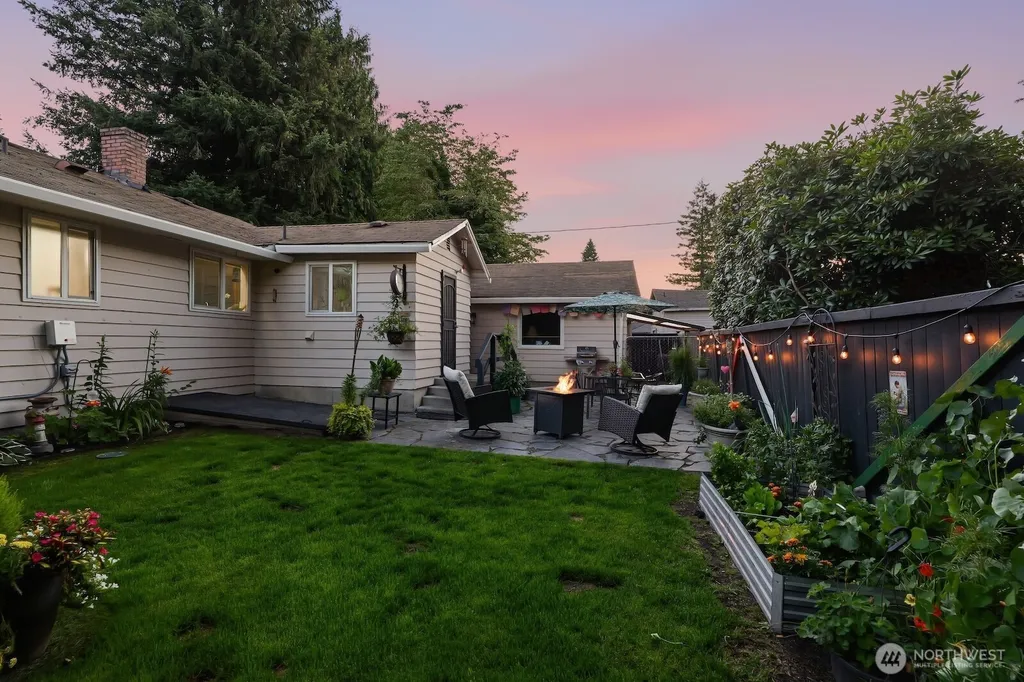 33620 SE 43rd Street Fall City WA 98024