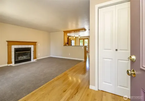 10025 14th Ave E. Tacoma WA 98445