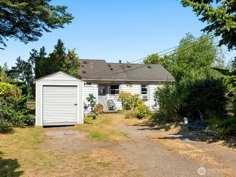 2715 50th Avenue SW Seattle WA 98116