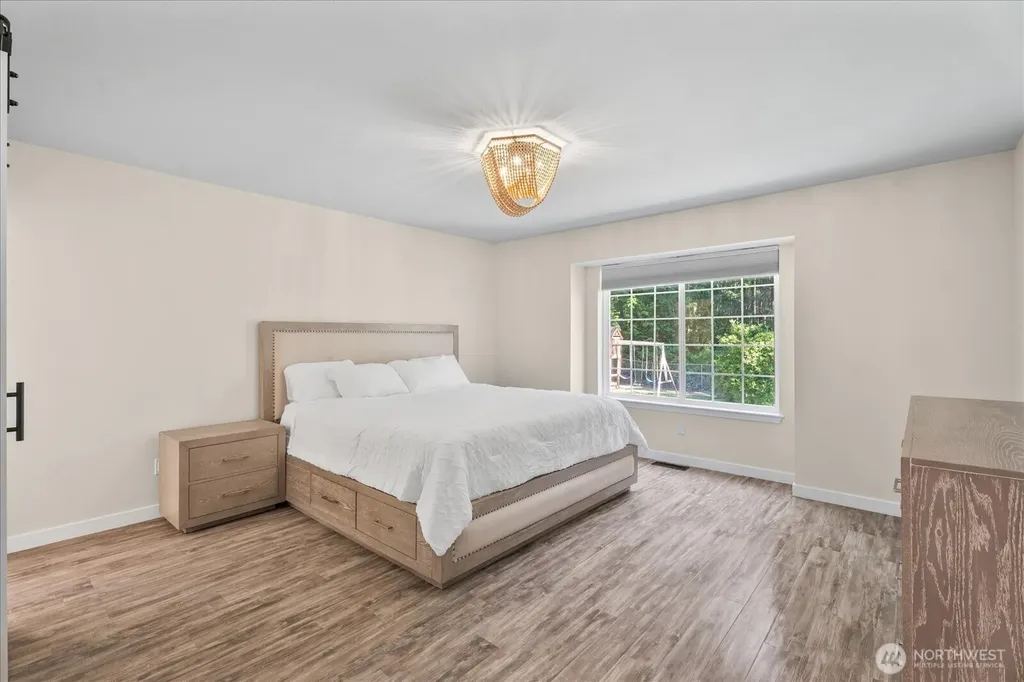 8925 Pebble Place SE Port Orchard WA 98367