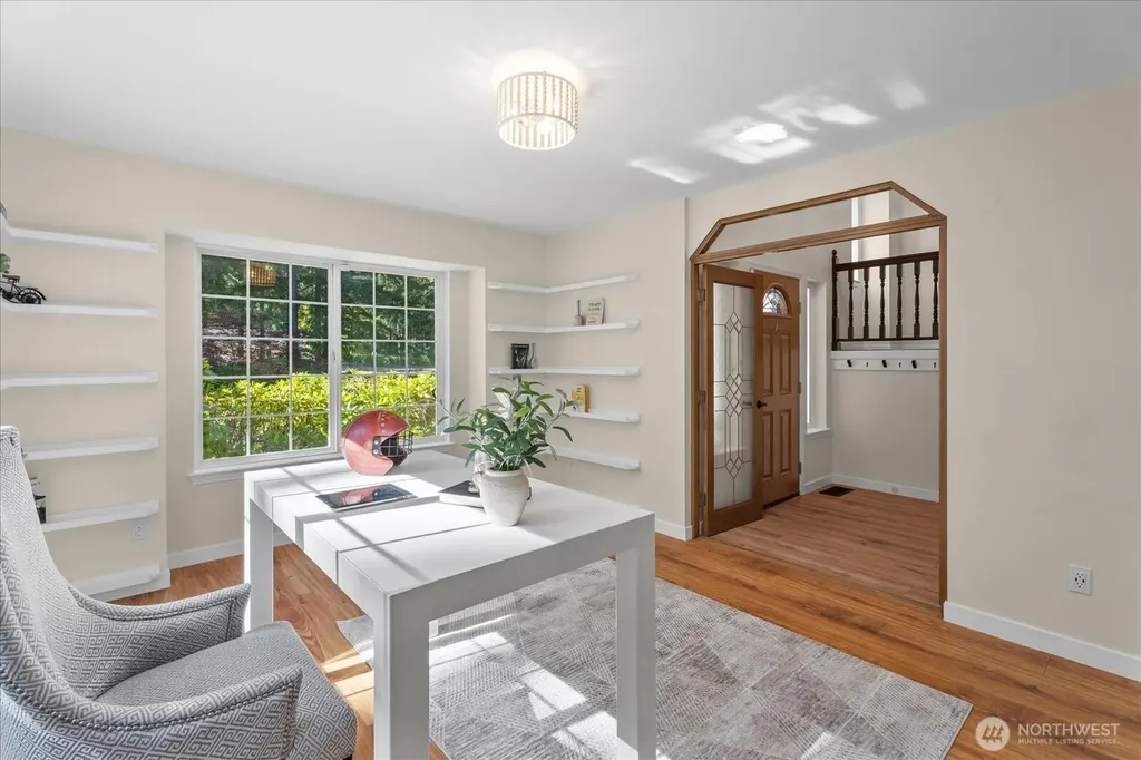 8925 Pebble Place SE Port Orchard WA 98367