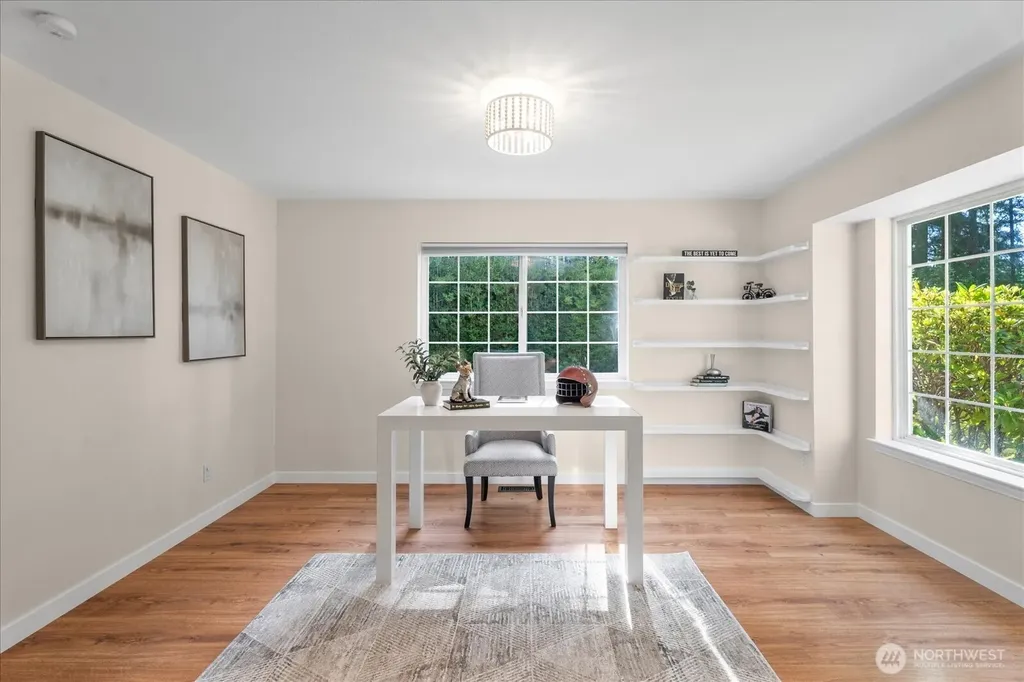 8925 Pebble Place SE Port Orchard WA 98367