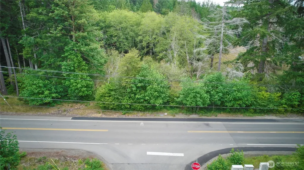 5 W Xxx Cloquallum Road Shelton WA 98584