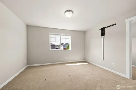 8019 162nd Street Ct E Puyallup WA 98375