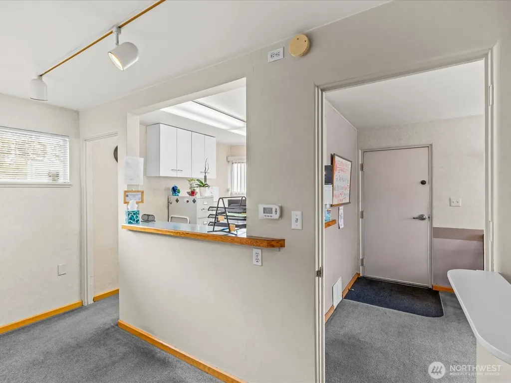635 SW 154th Street Burien WA 98166