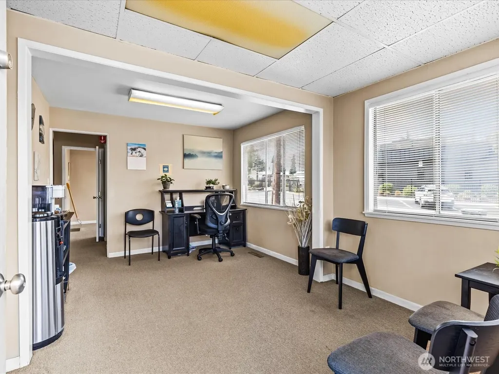 635 SW 154th Street Burien WA 98166