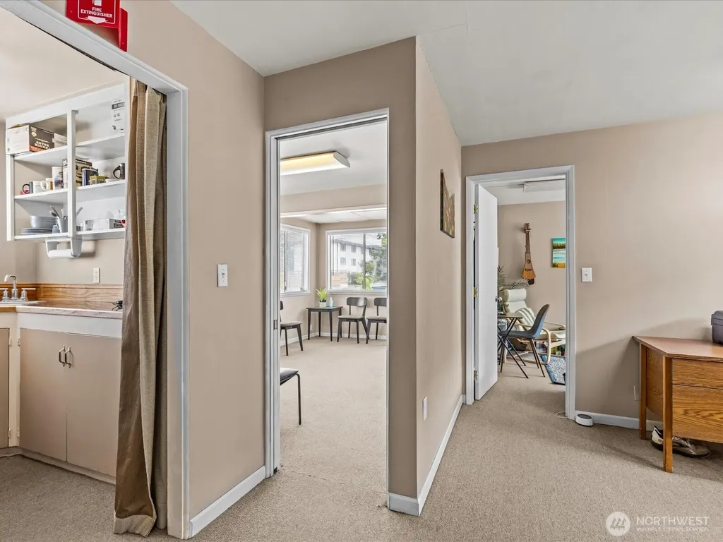 635 SW 154th Street Burien WA 98166