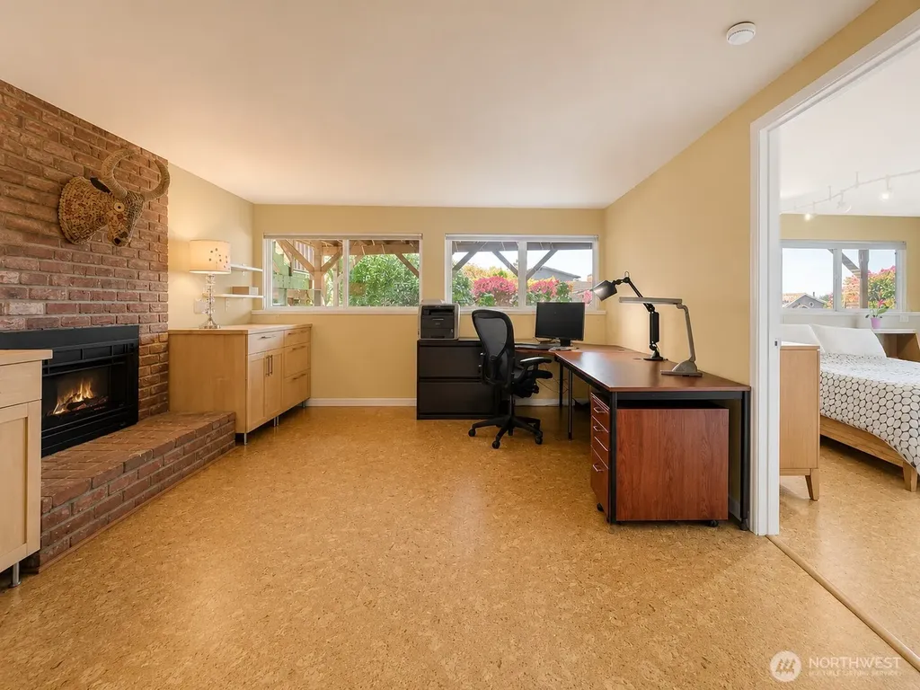 29816 2nd Avenue SW Federal Way WA 98023