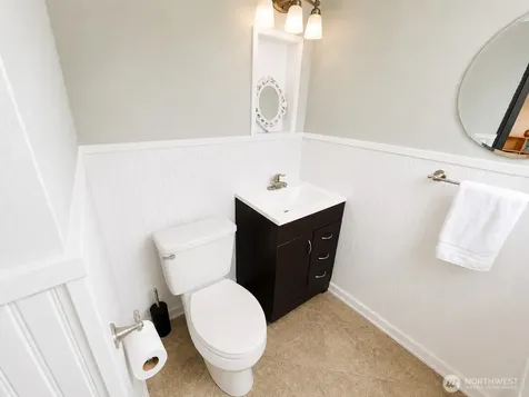 29816 2nd Avenue SW Federal Way WA 98023