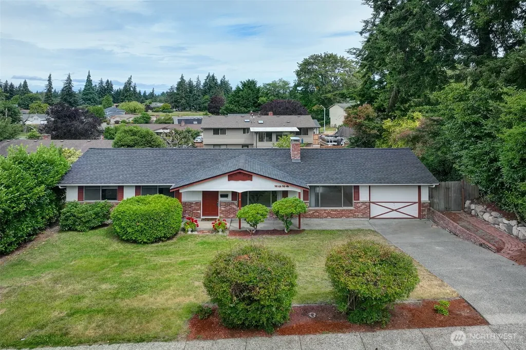 2524 SW 325th Place Federal Way WA 98023