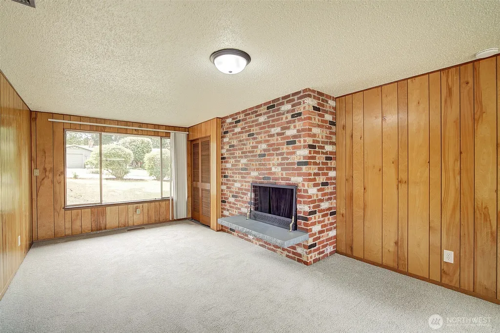 2524 SW 325th Place Federal Way WA 98023