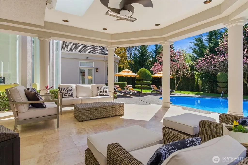 19267 NE 149th Street Woodinville WA 98077