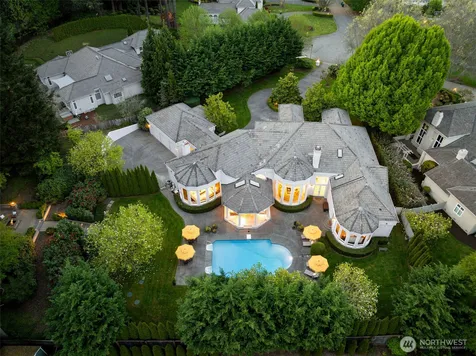 19267 NE 149th Street Woodinville WA 98077
