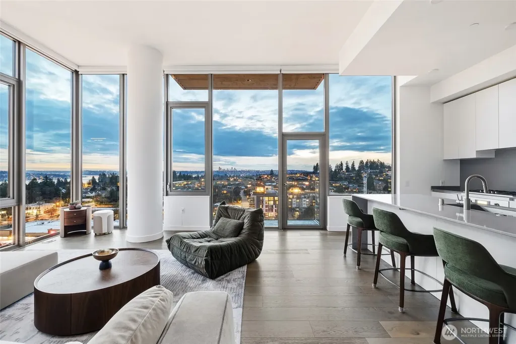 10232 NE 10th Bellevue WA 98004