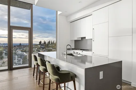 10232 NE 10th Bellevue WA 98004