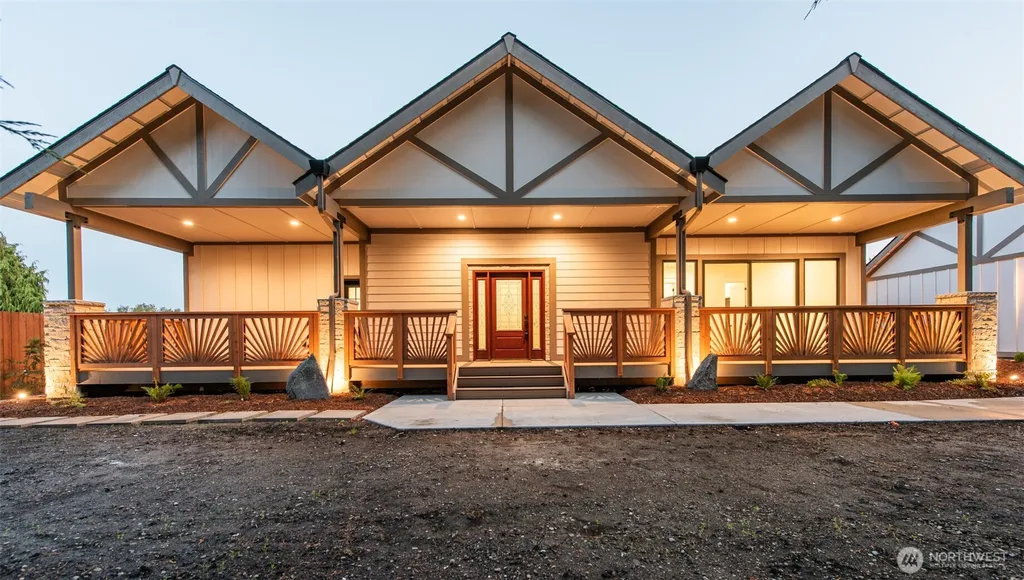 1051 N Lindsay Lane Sequim WA 98382