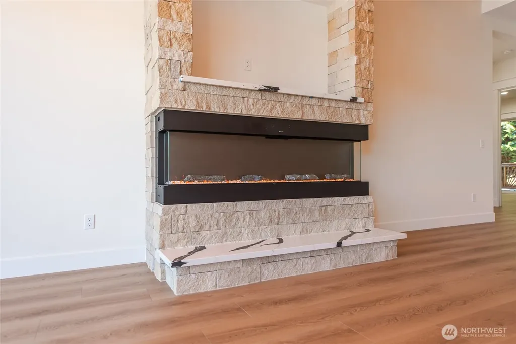 1051 N Lindsay Lane Sequim WA 98382