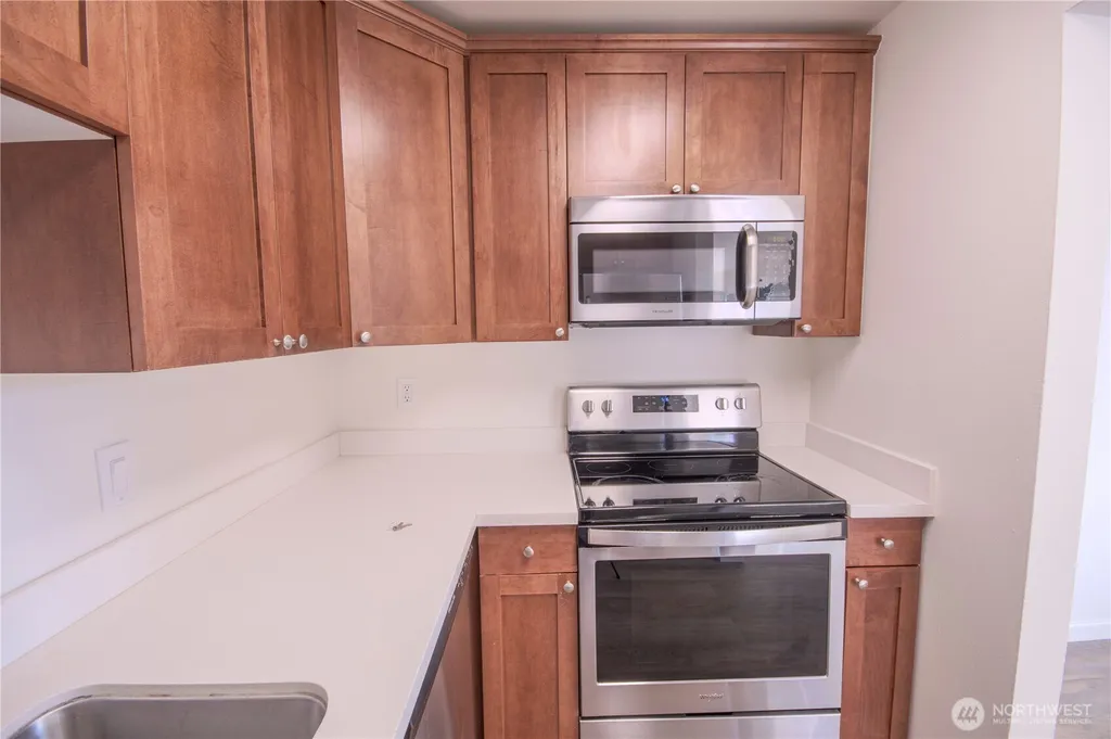 9911 NE 119th Court Kirkland WA 98034