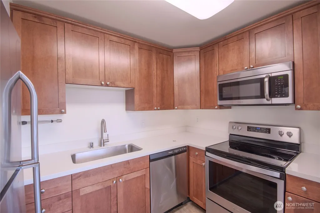 9911 NE 119th Court Kirkland WA 98034