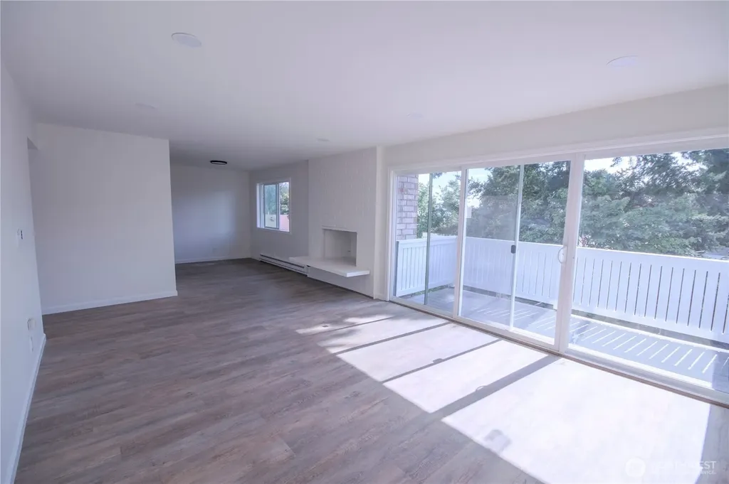 9911 NE 119th Court Kirkland WA 98034