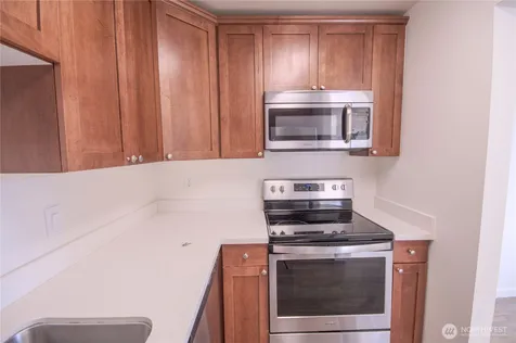 9911 NE 119th Court Kirkland WA 98034