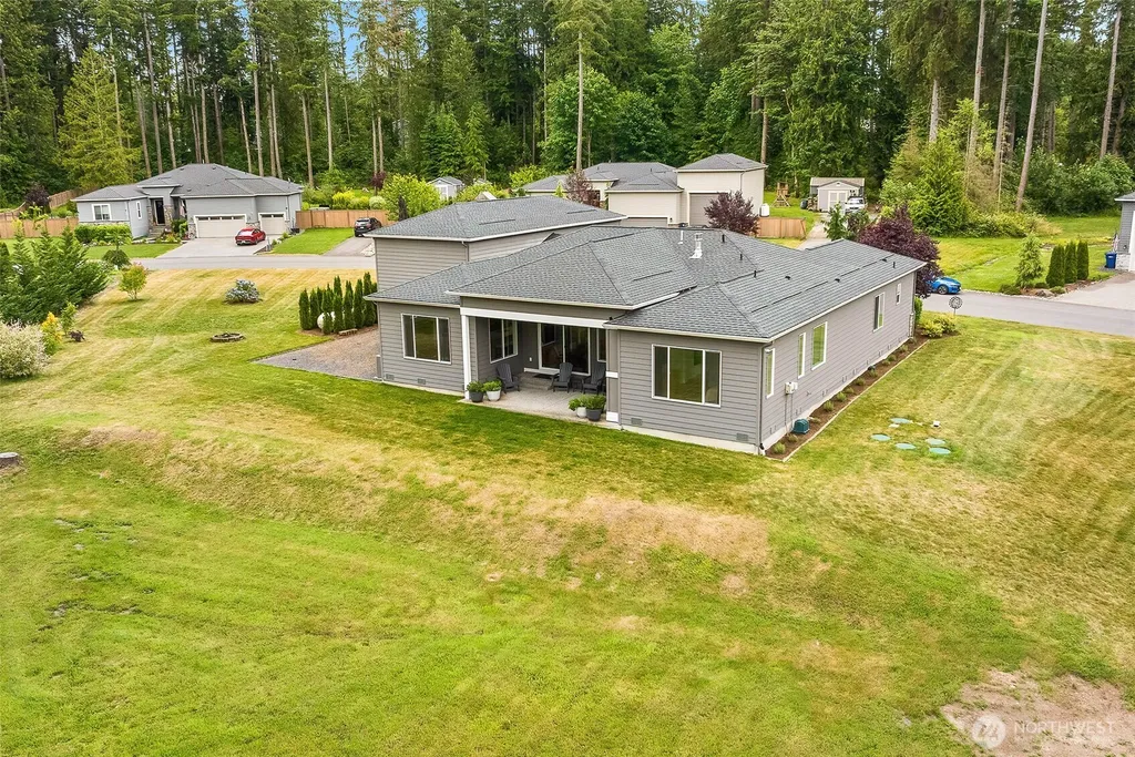 11306 143rd Drive NE Lake Stevens WA 98258