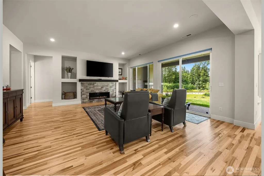 11306 143rd Drive NE Lake Stevens WA 98258