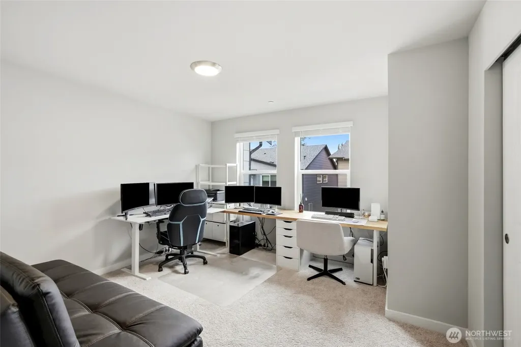 14925 44th Avenue W Lynnwood WA 98087
