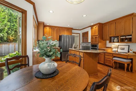 22413 NE 9th Drive Sammamish WA 98074